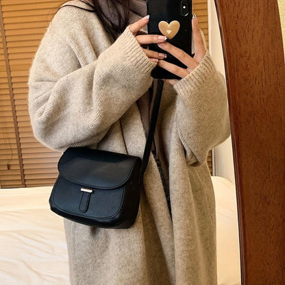 Amalia Retro Saddle-Bag