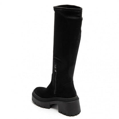 Iva Schwarz Stiefel