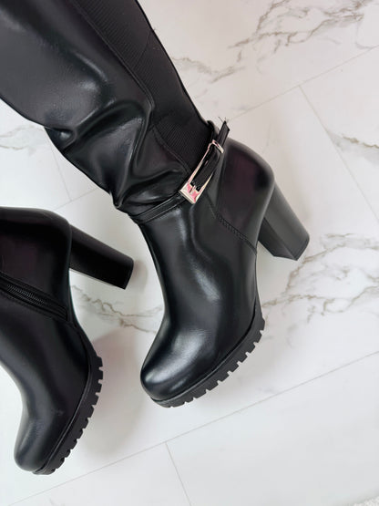 Tamar Schwarz Stiefel