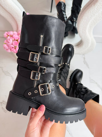 Tahira Schwarz Stiefel