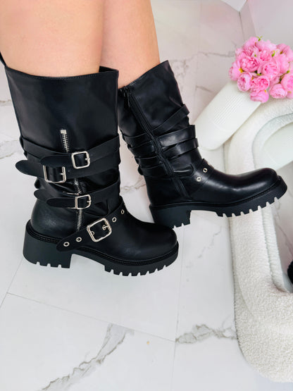 Tahira Schwarz Stiefel