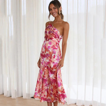 DAGMARA I SCHULTERFREIES GEBLÜMTES KLEID